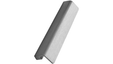Griffleiste FRINGE Aluminium - Anthrazit gebürstet - 170 mm lang vor weißem Hintergrund