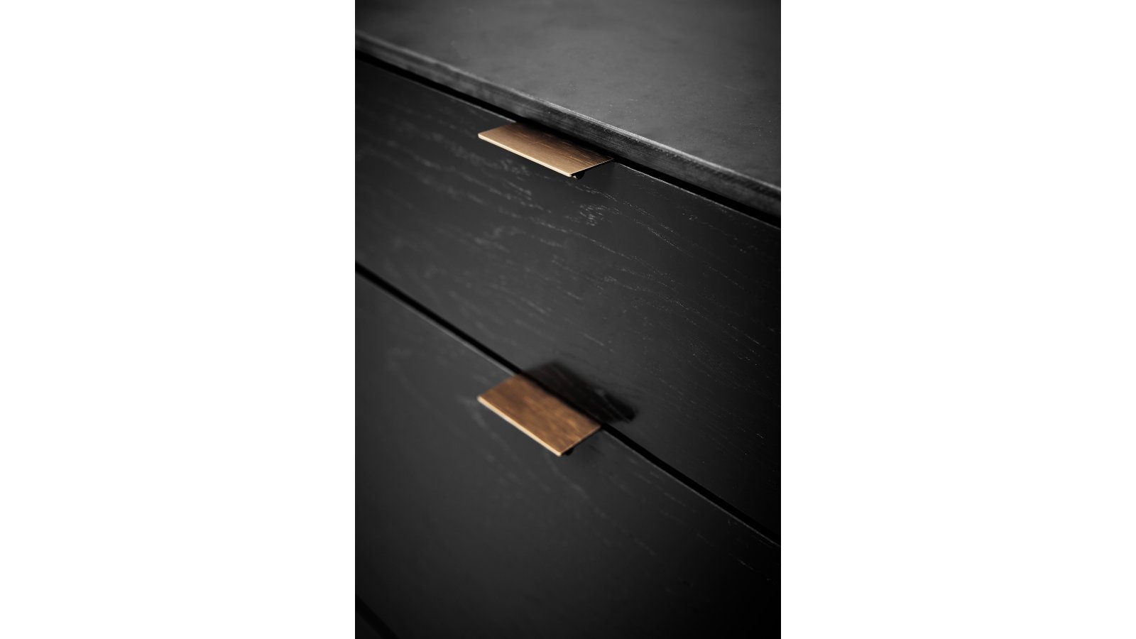 Griffleiste SHEET Aluminium - Messing gebürstet - 60 mm lang  vor weißem Hintergrund