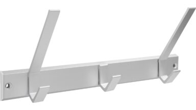 Hakenleiste Telgte Aluminium - Kunststoff silber natur matt weiß - 320 mm lang  vor weißem Hintergrund