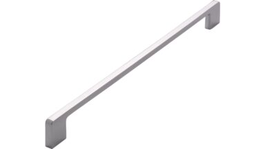 Griff Bad-Reichenhall Druckguss chrom glänzend - 332 mm lang vor weißem Hintergrund