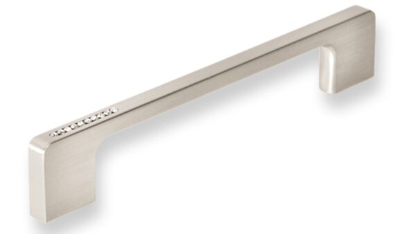 Griff Bad-Reichenhall Druckguss vernickelt feingeschliffen swarovski® kristalle - 172 mm lang  vor weißem Hintergrund