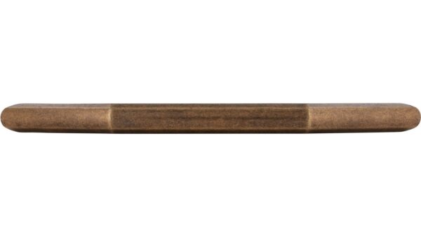 Griff Barsinghausen Druckguss altmessingfarbig brüniert getrommelt - 154 mm lang  vor weißem Hintergrund