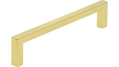 Griff Bruckmühl Druckguss glänzend vermessingt - 136 mm lang vor weißem Hintergrund