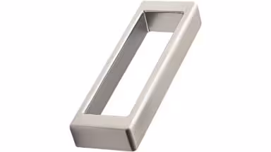 Griff CUBICO Zink - Edelstahloptik - 105 mm lang vor weißem Hintergrund