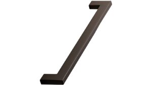 Griff FLAT Zink - Schwarzbraun - 206 mm lang vor weißem Hintergrund