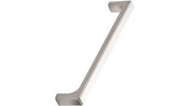 Griff FOLD-Light Zink - Edelstahloptik - 170 mm lang  vor weißem Hintergrund
