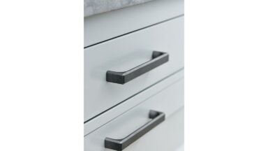 Griff FOLD Zink - Grau antik - 170 mm lang  vor weißem Hintergrund