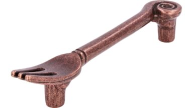 Griff Gabel Druckguss kupferfarbig brüniert - 128 mm lang  vor weißem Hintergrund