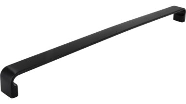 Griff Lauenburg Druckguss schwarz matt pulverbeschichtet - 328 mm lang vor weißem Hintergrund