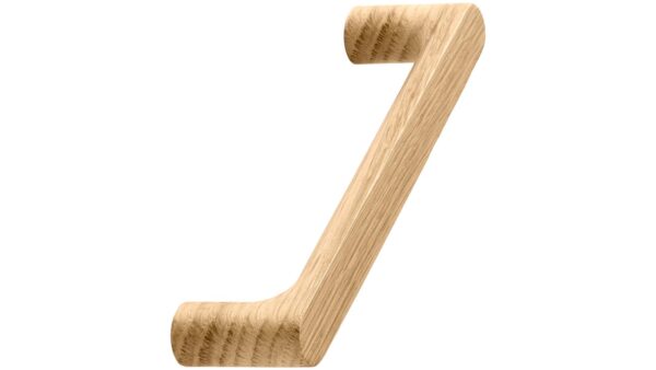 Griff PINTA Holz Eiche - Lackiert - 208 mm lang vor weißem Hintergrund
