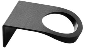 Griff PUNCH Aluminium - Gebürstet matt schwarz - 31 mm lang  vor weißem Hintergrund