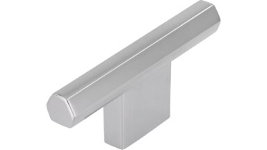 Griff Straubenhardt Druckguss chrom glänzend - 75 mm lang vor weißem Hintergrund