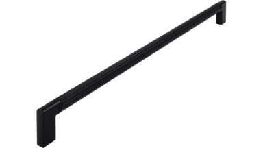 Griff Stripes Aluminium/Druckguss schwarz matt pulverbeschichtet schwarz matt pulverbeschichtet - 334 mm lang vor weißem Hintergrund