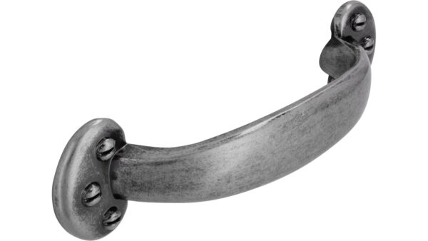 Griff Wachtberg Druckguss altsilberfarbig - 143 mm lang  vor weißem Hintergrund