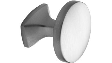 Knopf CLASSIC Zink - Edelstahloptik - 34 mm lang  vor weißem Hintergrund