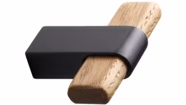 Knopf CROSSING2 Holz FSC-Zink - Lackiert/Schwarz matt - 50 mm lang vor weißem Hintergrund