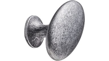 Knopf OVAL-SIMPLE Zink - Grau antik - 60 mm lang  vor weißem Hintergrund