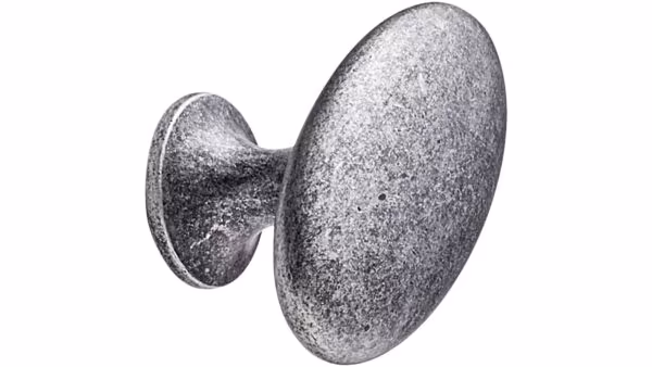 Knopf OVAL-SIMPLE Zink - Grau antik - 60 mm lang vor weißem Hintergrund