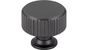 Knopf Stripes-Round-Massiv Druckguss anthrazit matt - 30 mm lang  vor weißem Hintergrund