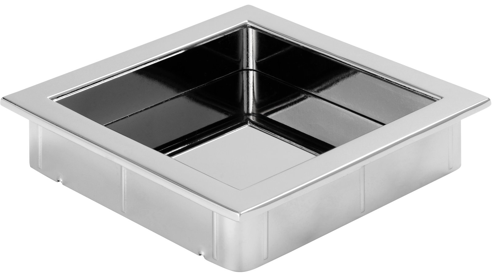 Muschel Ober-Ramstadt Druckguss - Stahl chrom glänzend - 76 mm lang  vor weißem Hintergrund