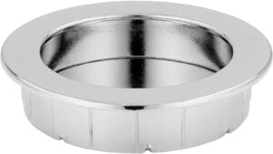 Muschel Riegelsberg Druckguss - Stahl chrom glänzend - 70 mm lang  vor weißem Hintergrund