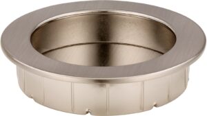 Muschel Riegelsberg Druckguss - Stahl vernickelt feingeschliffen - 70 mm lang  vor weißem Hintergrund