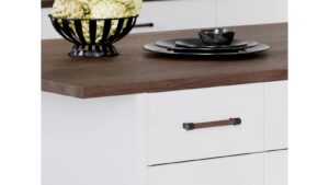 Stangengriff Hex Druckguss - Holz nussbaum natur lackiert schwarz matt pulverbeschichtet - 180 mm lang  vor weißem Hintergrund