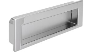 Griff Worpswede Stahl chrom glänzend chrom matt - 146 mm lang vor weißem Hintergrund