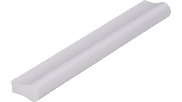 Griffleiste Berlin Aluminium silber natur matt - 148 mm lang  vor weißem Hintergrund