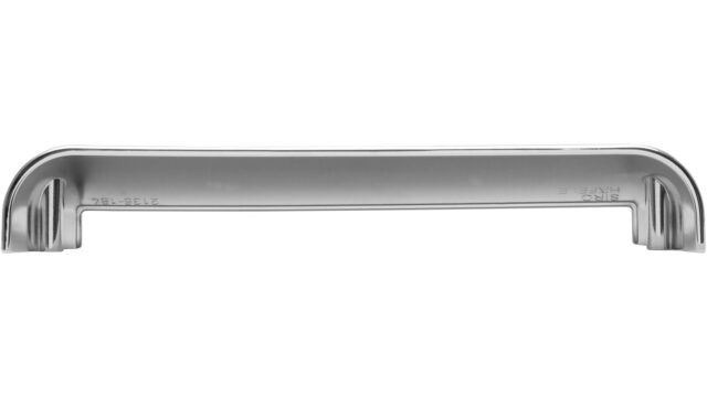 Griffleiste Cadolzburg Zinkdruckguß - chrom glänzend - 184 mm lang  vor weißem Hintergrund