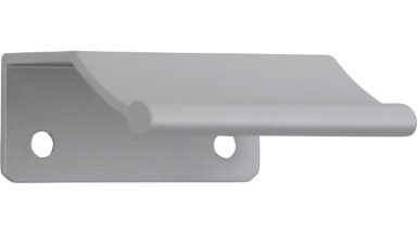 Griffleiste Gilching Aluminium silber natur matt - 45 mm lang vor weißem Hintergrund