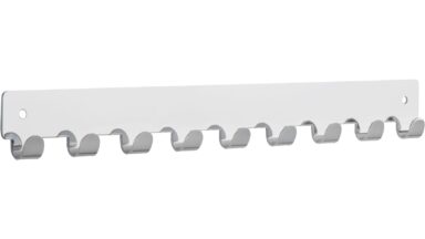 Hakenleiste Haiger Stahl chrom glänzend - 366 mm lang  vor weißem Hintergrund