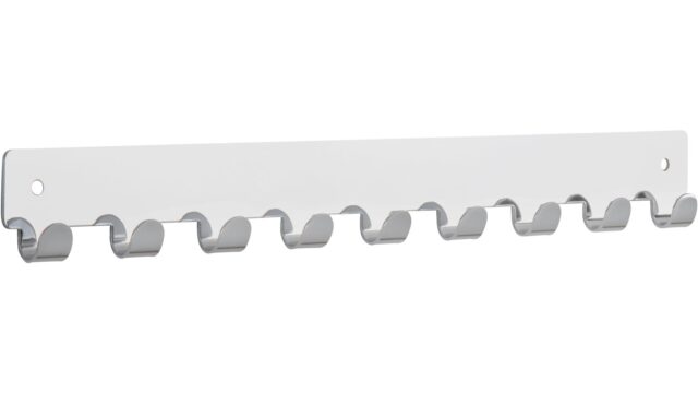 Hakenleiste Haiger Stahl chrom glänzend - 366 mm lang  vor weißem Hintergrund