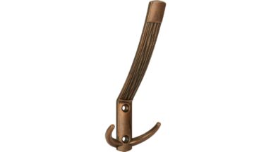 Haken Kernen Druckguss altmessing brüniert - 148 mm lang vor weißem Hintergrund