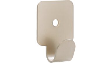 Haken Odenthal Stahl matt vernickelt - 41 mm lang  vor weißem Hintergrund