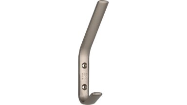 Haken Quickborn Druckguss vernickelt feingeschliffen - 150 mm lang  vor weißem Hintergrund