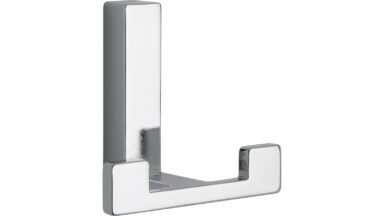 Haken Rheinau Druckguss chrom glänzend - 60 mm lang vor weißem Hintergrund