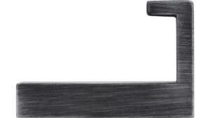 Kleiderhaken-Salzhemmendorf-eisen-Eisen-Zinkdruckguss-laenge-61-820476-stehend Haken Salzhemmendorf Druckguss eisenfarbig gebürstet matt - 61 mm lang vor weißem Hintergrund