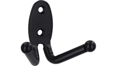 Haken Syke Stahl schwarz matt pulverbeschichtet - 61 mm lang  vor weißem Hintergrund