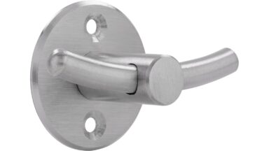 Haken Taucha Edelstahl fein geschliffen - 42 mm lang  vor weißem Hintergrund