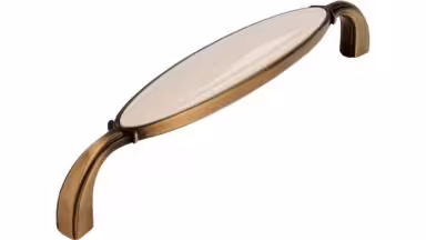 Griff Bad-Aibling Druckguss - Kunststoff altmessing brüniert gebürstet beige - 138 mm lang vor weißem Hintergrund