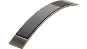 Griff Bad-Bentheim Druckguss - Kunststoff vernickelt feingeschliffen glaseffekt schwarz - 200 mm lang vor weißem Hintergrund