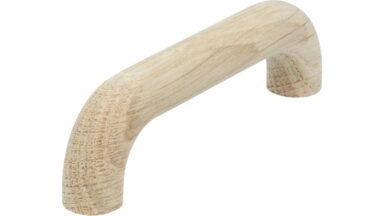 Griff Bad-Lauterberg Holz eiche roh - 112 mm lang vor weißem Hintergrund