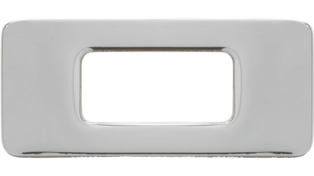 Griff Burgkirchen Druckguss chrom glänzend - 54 mm lang  vor weißem Hintergrund