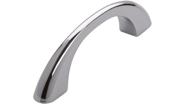 Griff Esslingen Druckguss chrom glänzend - 86 mm lang  vor weißem Hintergrund