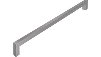 Griff Friedeburg Edelstahl fein geschliffen - 332 mm lang vor weißem Hintergrund