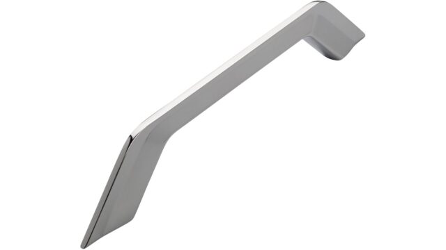 Griff Genthin Druckguss chrom glänzend - 210 mm lang  vor weißem Hintergrund
