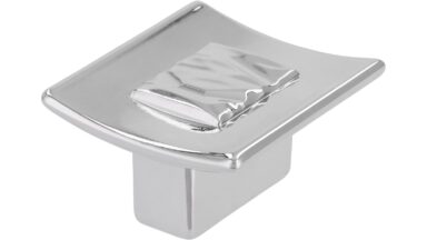 Griff Hille Druckguss chrom glänzend - 40 mm lang vor weißem Hintergrund