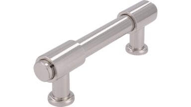 Griff Kloster Lehnin Druckguss nickel glänzend - 108 mm lang  vor weißem Hintergrund