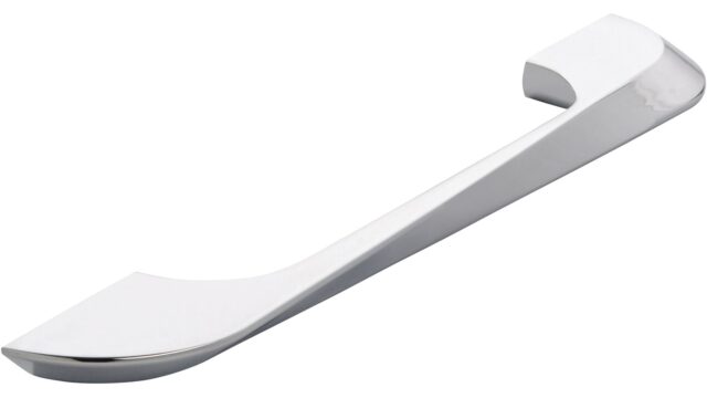 Griff Kraichtal Druckguss chrom glänzend - 202 mm lang  vor weißem Hintergrund